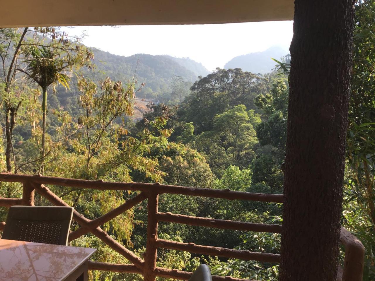 Wild Elephant Eco Friendly Resort Мунар Екстериор снимка
