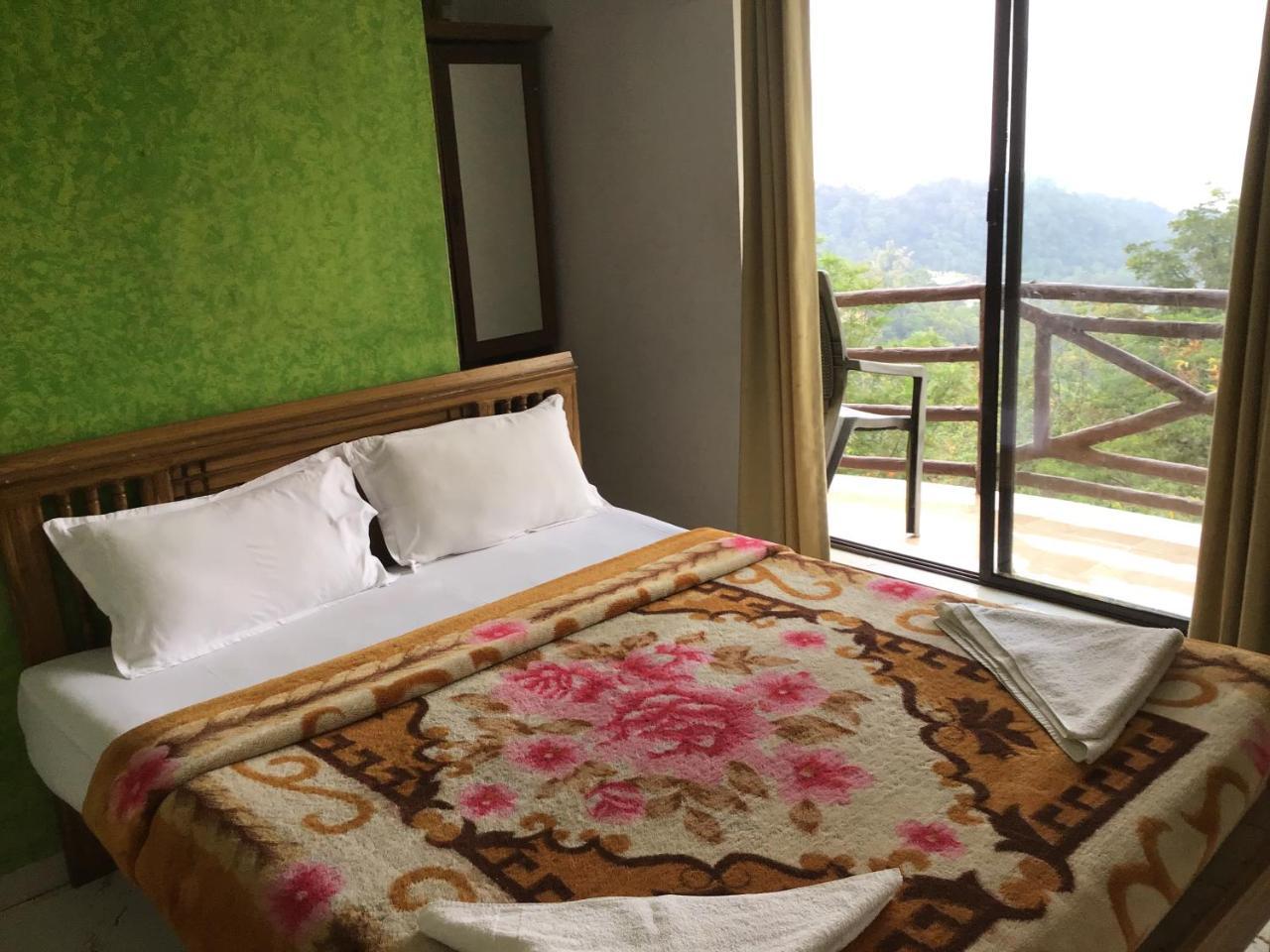 Wild Elephant Eco Friendly Resort Мунар Екстериор снимка