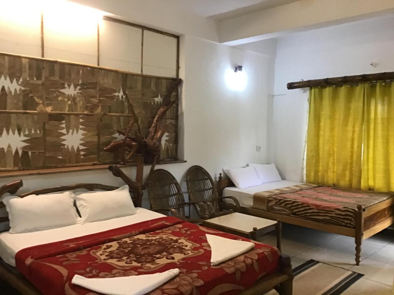 Wild Elephant Eco Friendly Resort Мунар Екстериор снимка