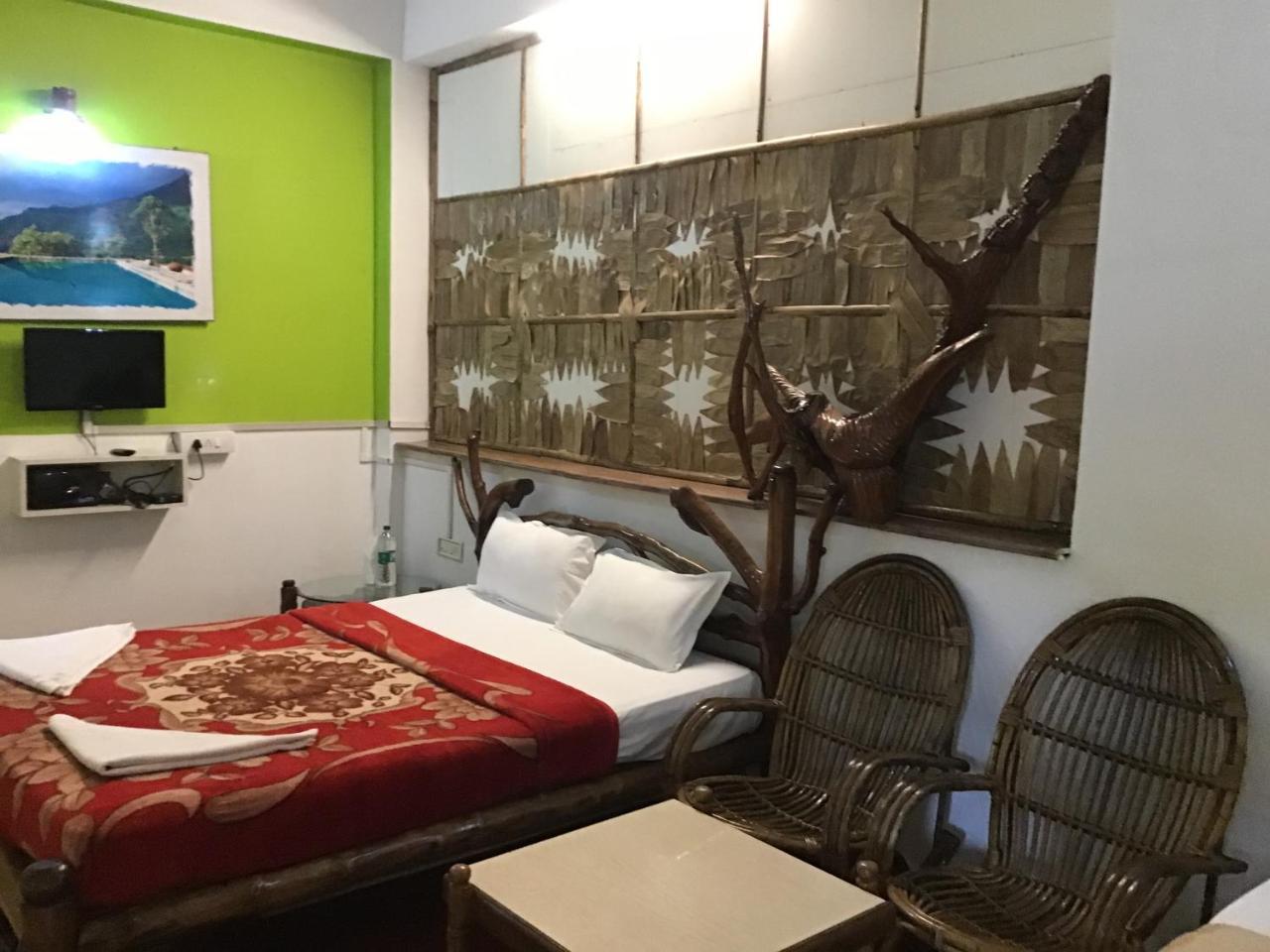 Wild Elephant Eco Friendly Resort Мунар Екстериор снимка