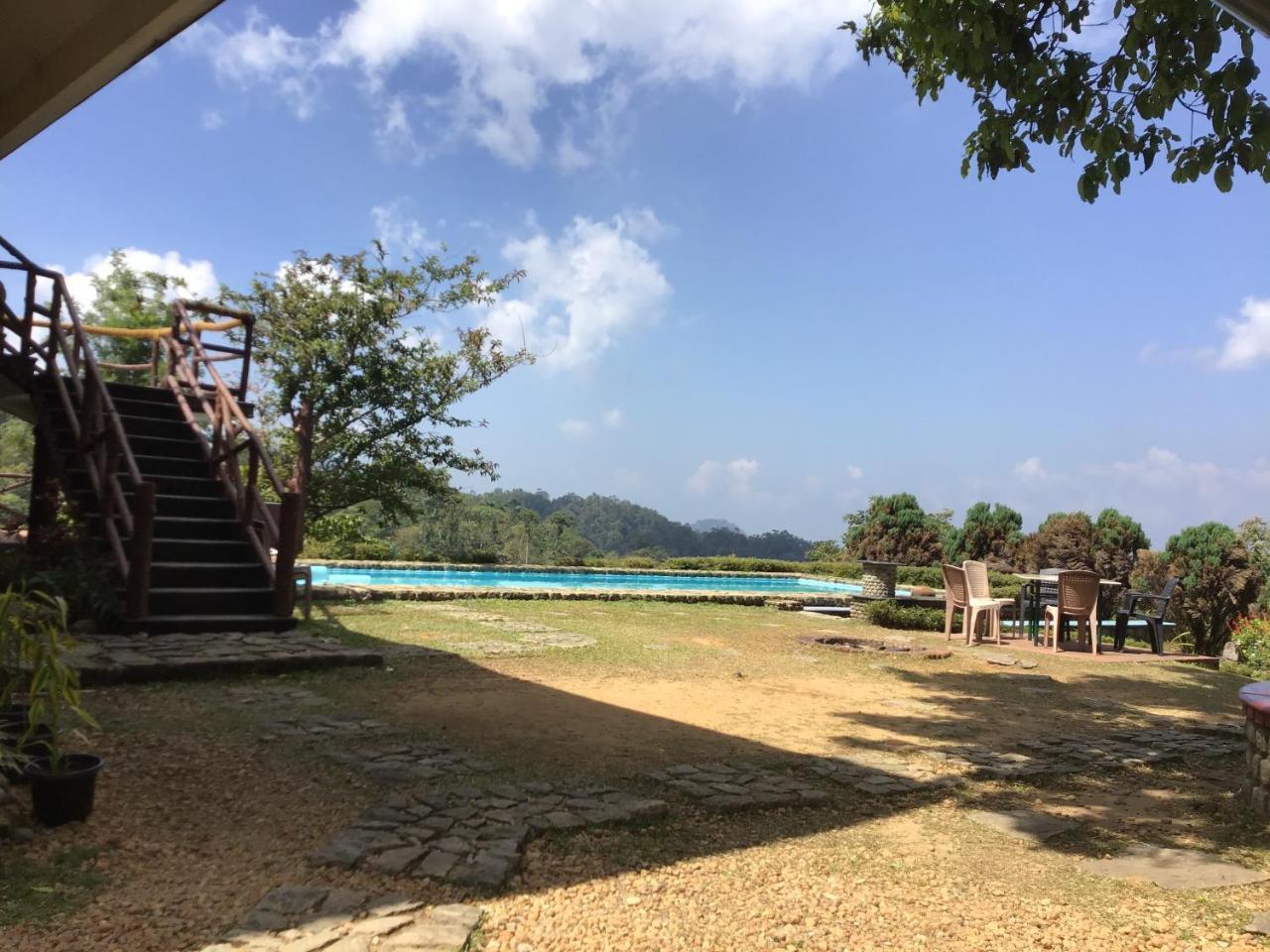 Wild Elephant Eco Friendly Resort Мунар Екстериор снимка